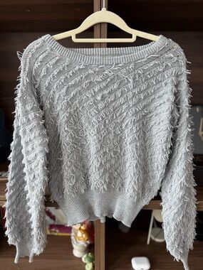 Retro Women's Light Blue/Gray Fringe Sweater